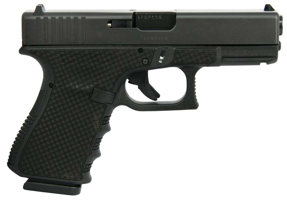 Handguns Glock Ready Series 9mm G19 Gen 3 9mm 4? 2/15rd mags Custom Chainmail Stippled Frame