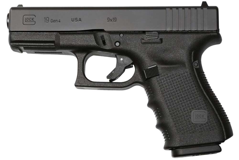 Handguns Glock 19 9mm GLOCK 19 GEN3 9MM COMPACT 15RD • Model: 19