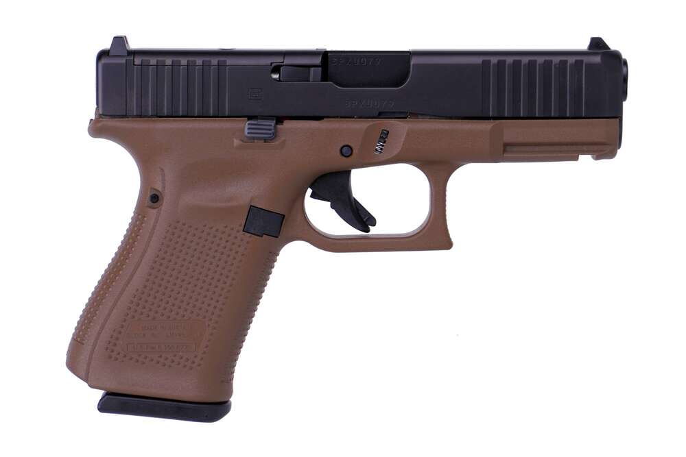 Handguns Glock G19 G5 MOS 9mm G19 G5 9MM 15+1 4.0" MOS FDE • 3-15RD MAGS | FRONT SERRATIONS